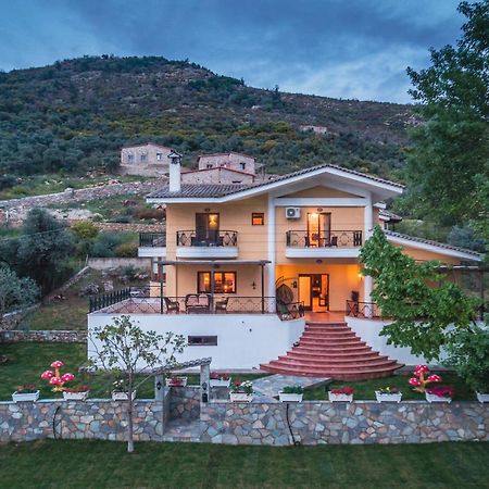 Villa Loridis Prinos  Exterior photo